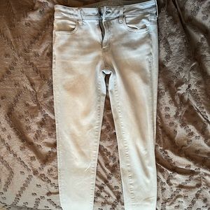 Size 10 American eagle jeans light wash